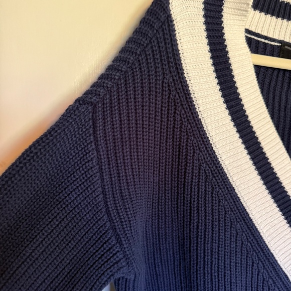 Code x Mode Navy White Varsity Cropped V Neck Sweater Size Large Preppy - Picture 5 of 11